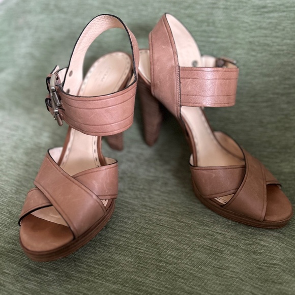 Coach Giana Heels 10 - Picture 3 of 11